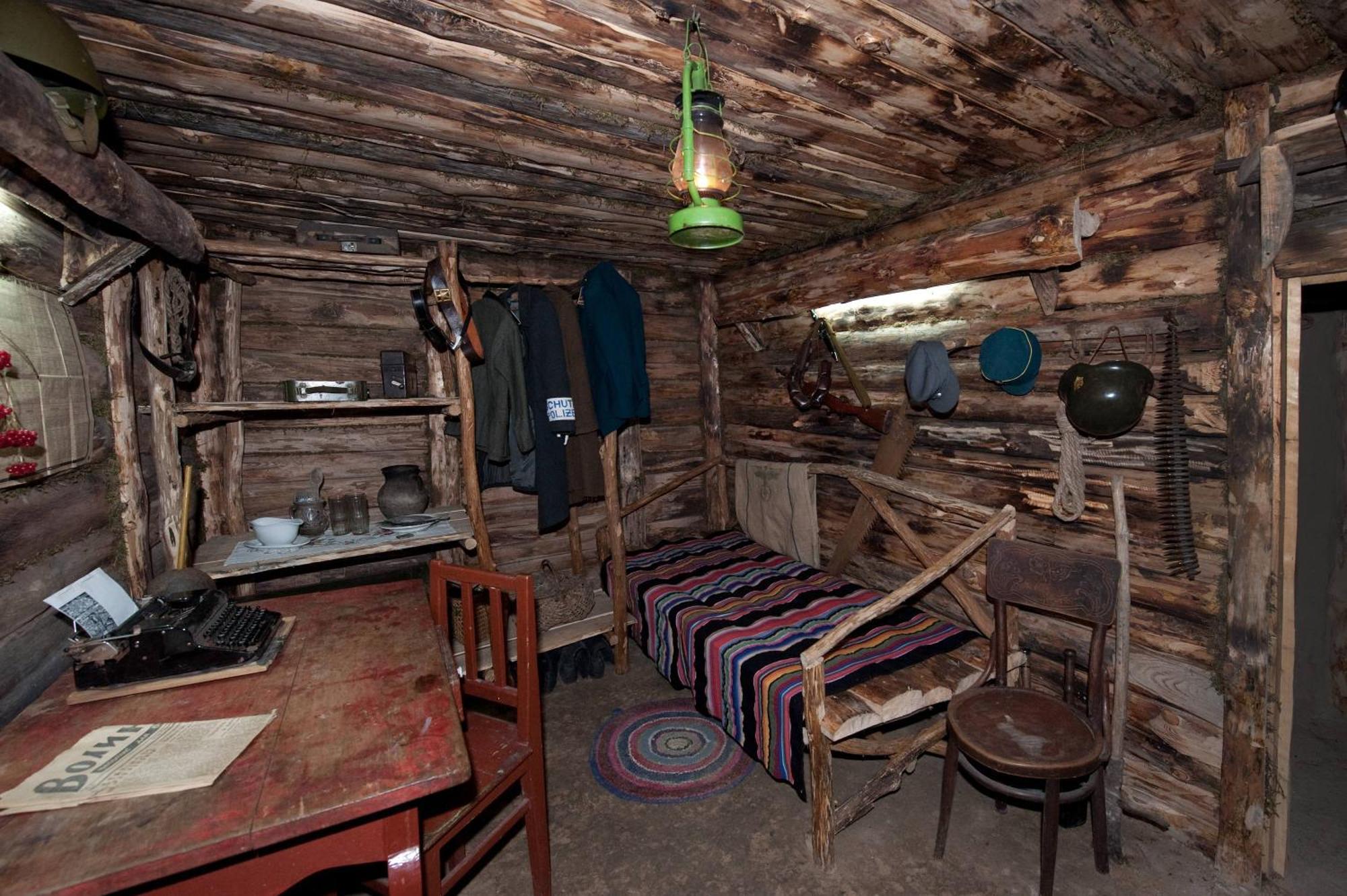 Hotel Oazis-M à Babin Extérieur photo